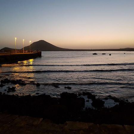 Alquilaencanarias El Medano Mirazul Plaza Roja المظهر الخارجي الصورة