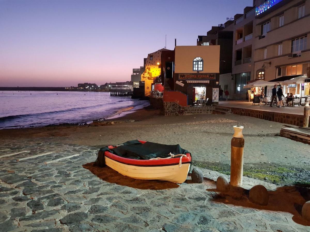 Alquilaencanarias El Medano Mirazul Plaza Roja المظهر الخارجي الصورة